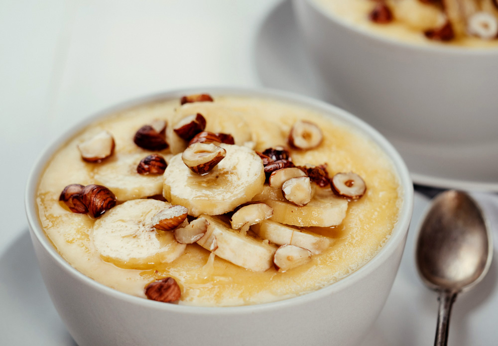 Bota Une Dovi (Zimbabwean Porridge with Peanut Butter)